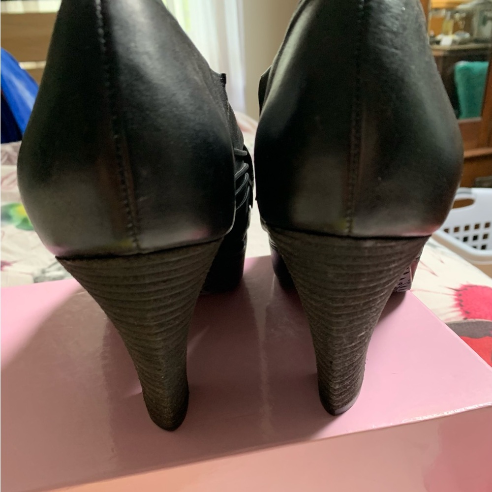 Black Peep-Toe Heels sturdy leather size 10 - Picture 3 of 6